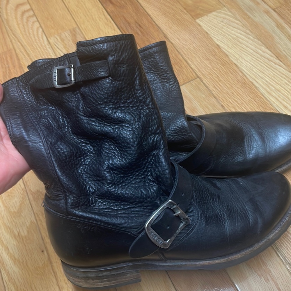 Frye Veronica Shortie Black Boots Size 7